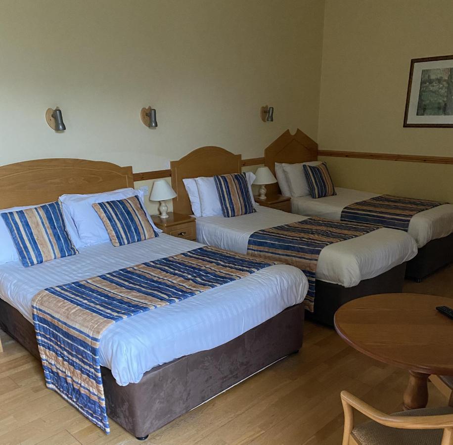 O'Shea'S Hotel ترامور المظهر الخارجي الصورة